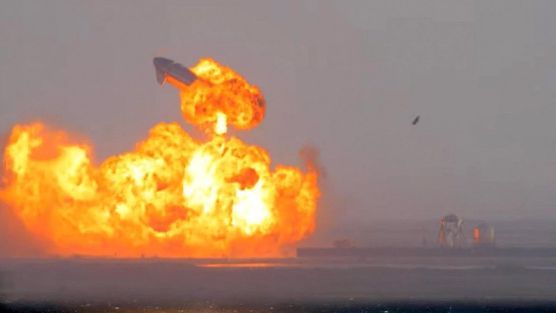 SpaceX Starship explodes minutes after test launch, landing