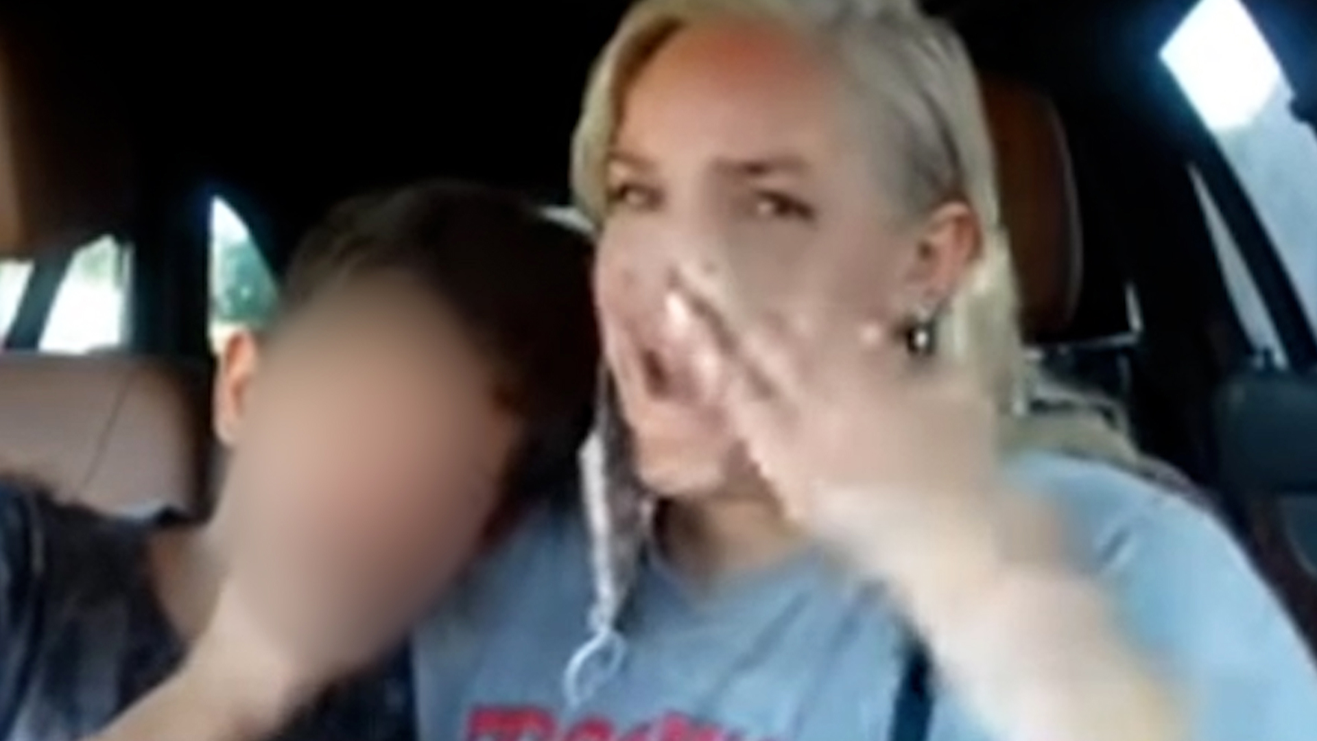 YouTube mom deletes channel after criticism of video with son crying