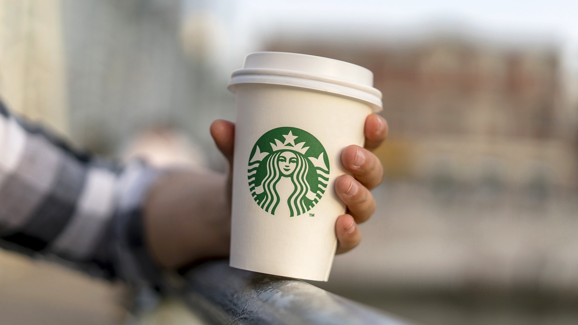 Starbucks releases designs for 25th anniversary holiday cups