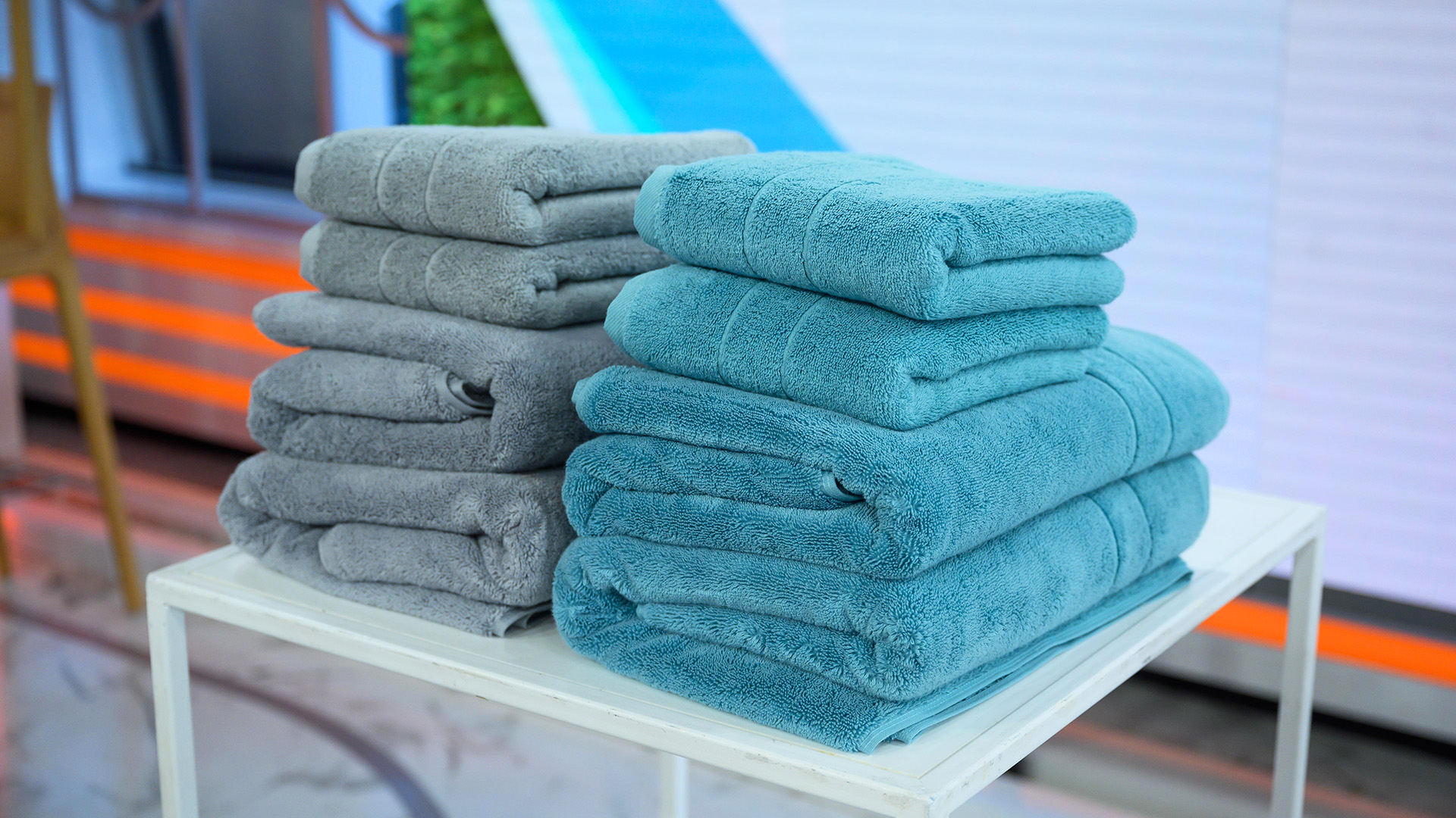 Everplush 6-Piece Spearmint Cotton Quick Dry Bath Sheet (Diamond Jacquard  Towels) in the Bathroom Towels department at