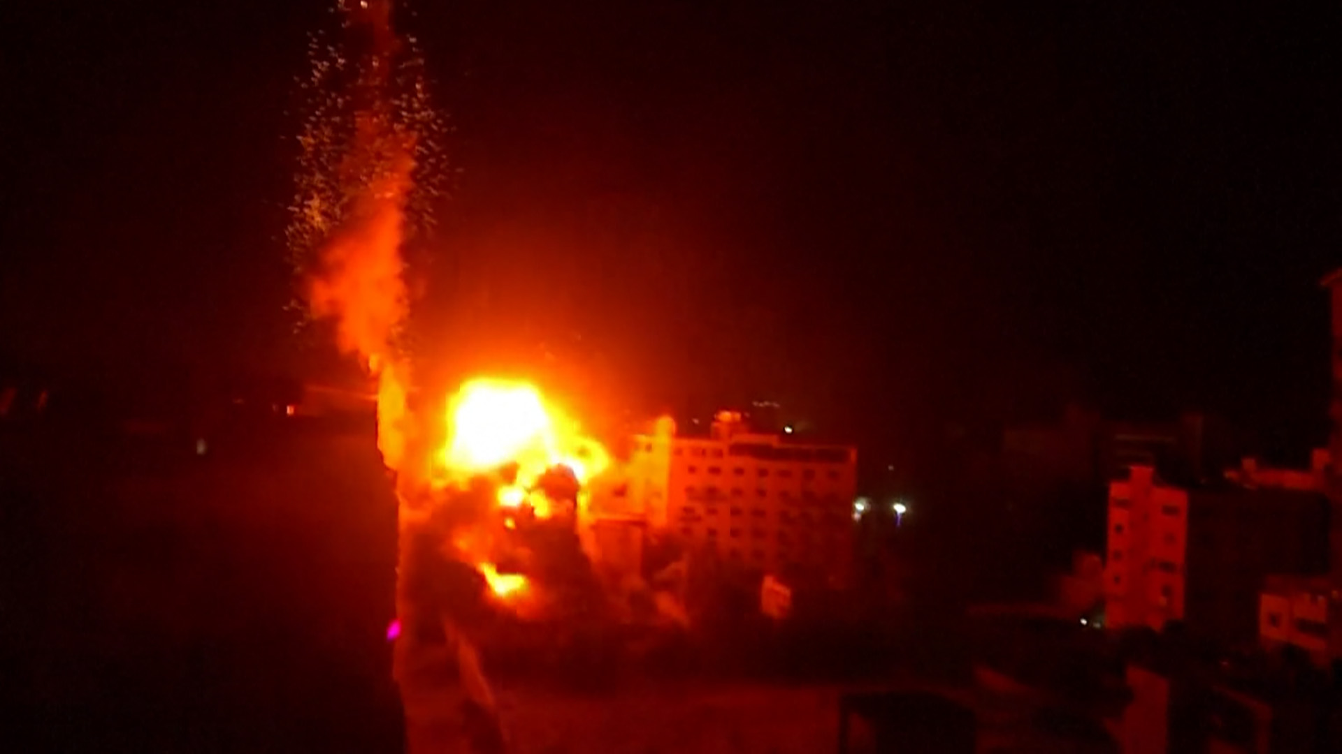 Dashcam video shows Hamas gunmen toss grenade into bomb shelter